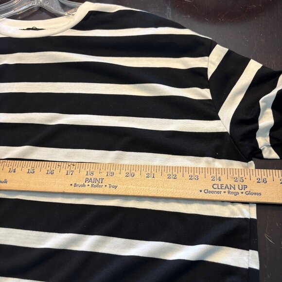 NWT Boohoo Womens Top Black & White Stripes Size UK 14/US 10 Poly + Viscose Soft - Picture 11 of 12